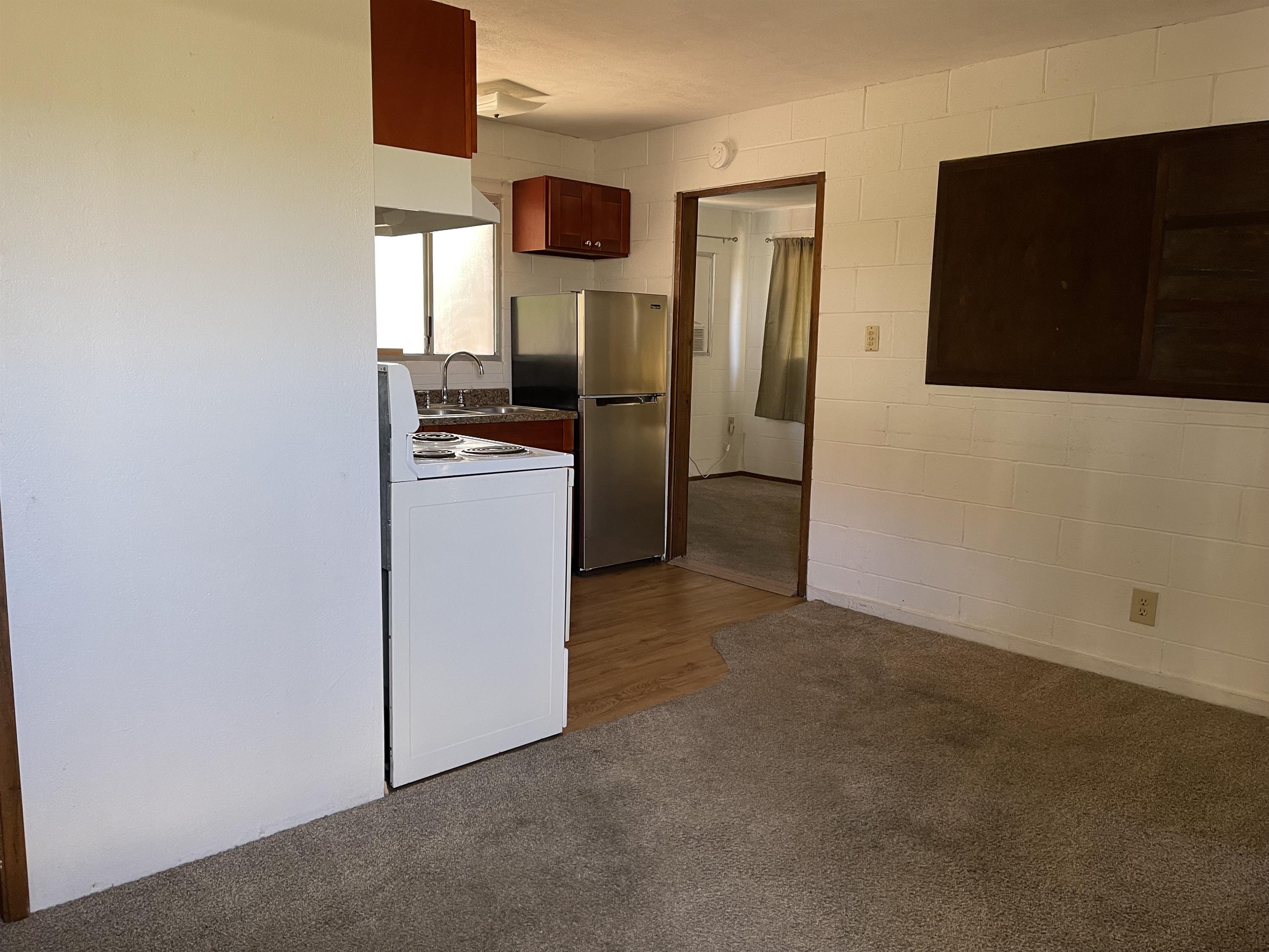 718 Lalani Circle